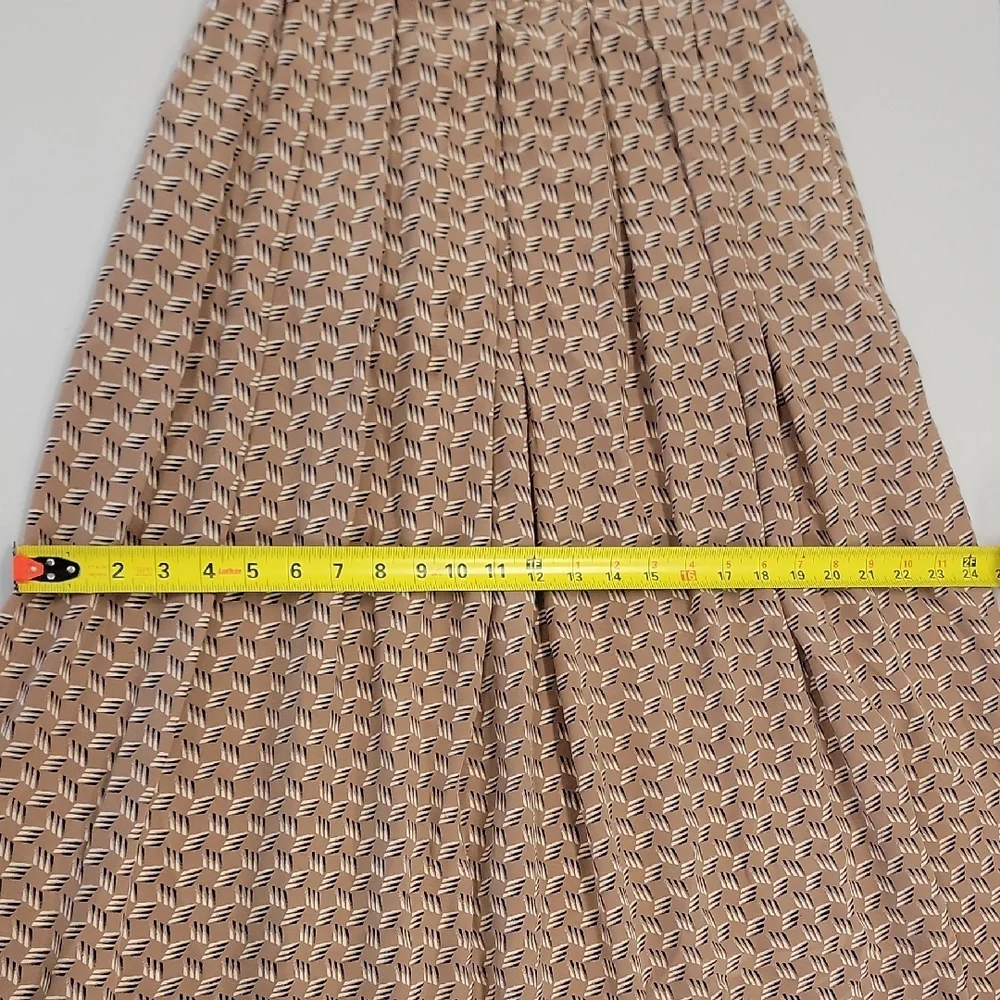Dior Beige Patterned A-Line Skirt - Picture 15 of 16